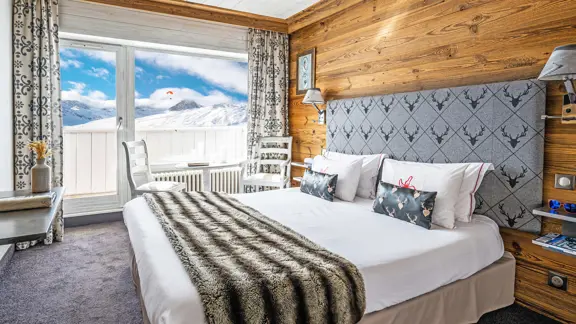 Privilege Bedroom