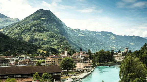 Interlaken shipping port ©Switzerland Tourism/Ivo Scholz
