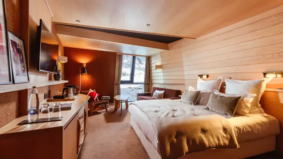 Deluxe bedroom