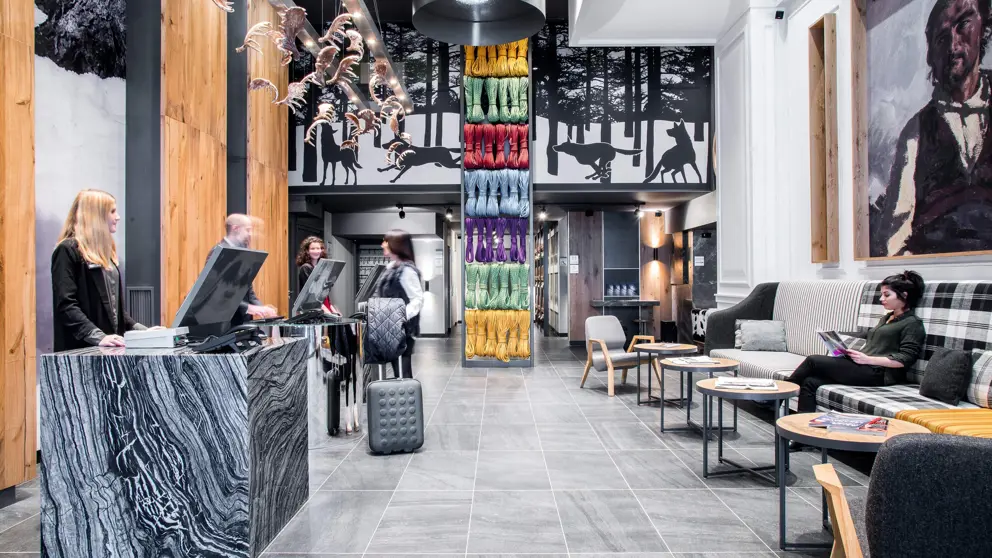 Hotel Alpina Chamonix Reception 