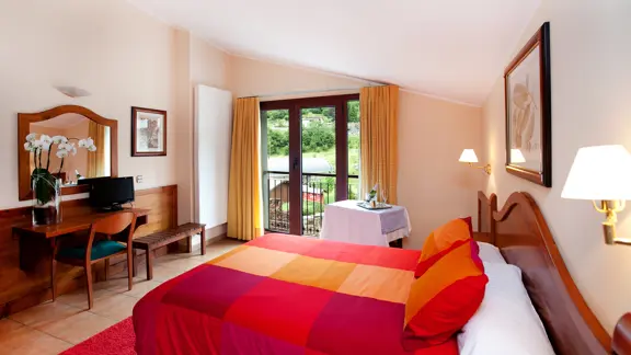 Twin/Double Rooms