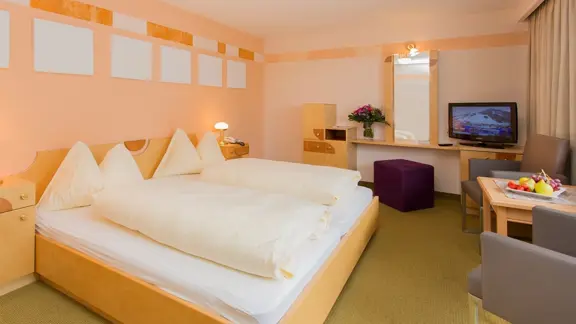 C3 Bergblau room