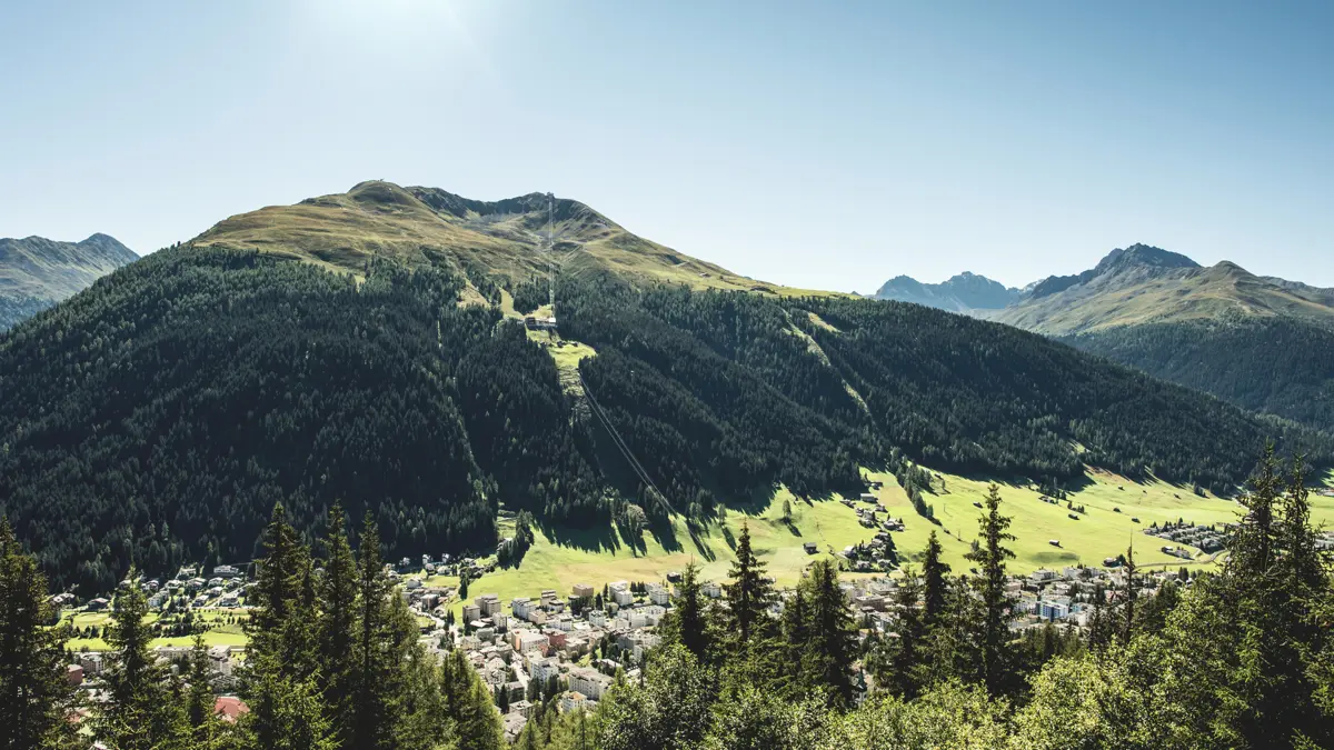 View of the valley ©Switzerland Tourism/Ivo Scholz