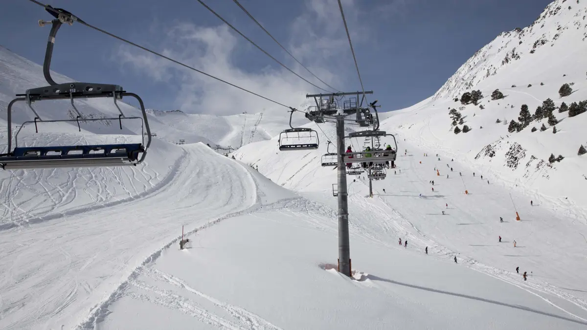 Chairlift in Arinsal