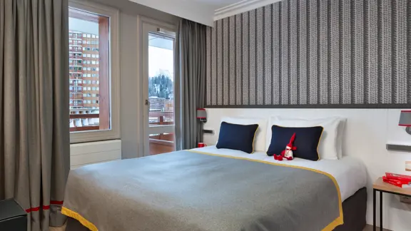 Standard bedroom