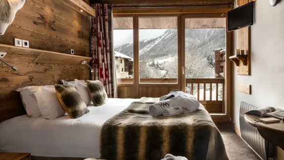 Triple room