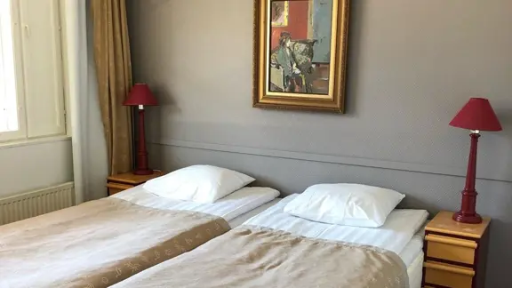 One bedroom suite