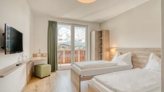 Apfeldorf room
