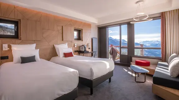 Superior bedroom