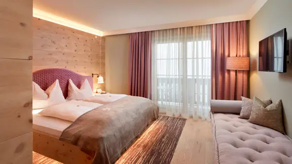 Pinzgauerin room