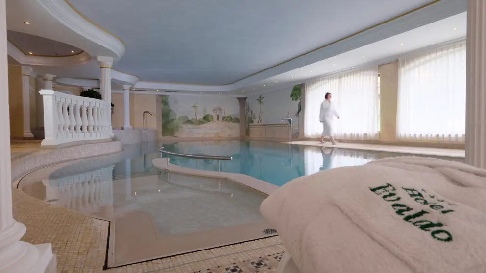 Inghams Italy Dolomites Arabba Hotel Evaldo Pool.Jpg 2