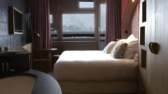 Club Bedroom