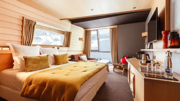 Classic bedroom