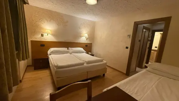 Superior Room 2