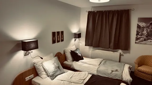 Room 4
