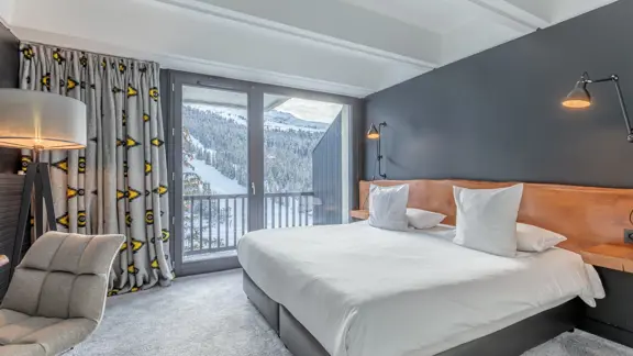 Club bedroom