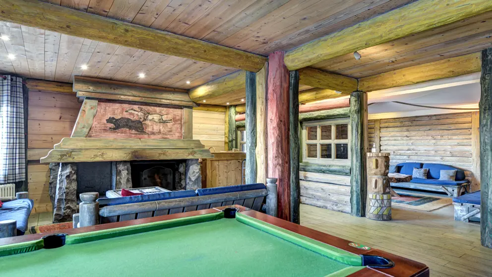 Roselend Apartments Les Arcs Reception And Lounge