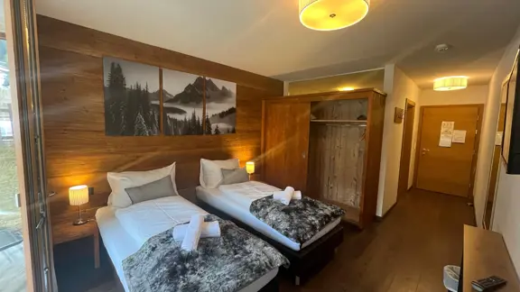 Room 3