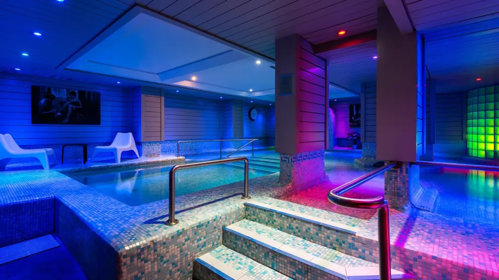 Hotel Le Morgane Chamonix Indoor Plunge Pool
