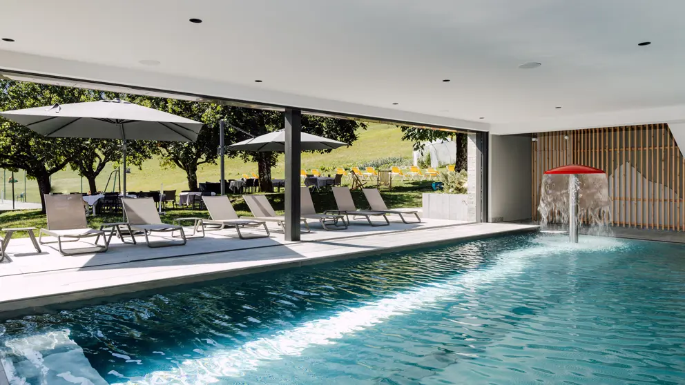 Hotel Les Champ Fleuris Indoor Swimming Pool