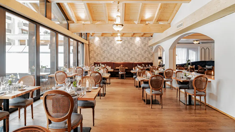 Le Mirabeau Hotel And Spa Zermatt Restaurant Veranda