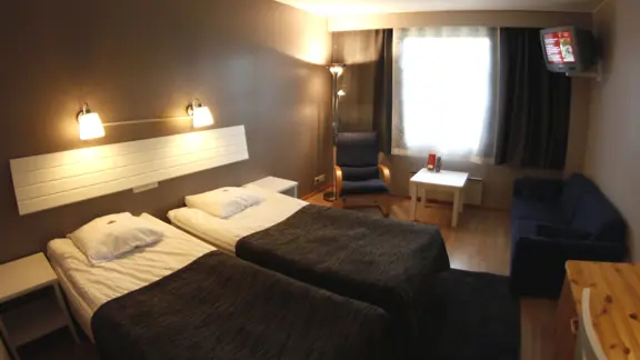 Standard twin room