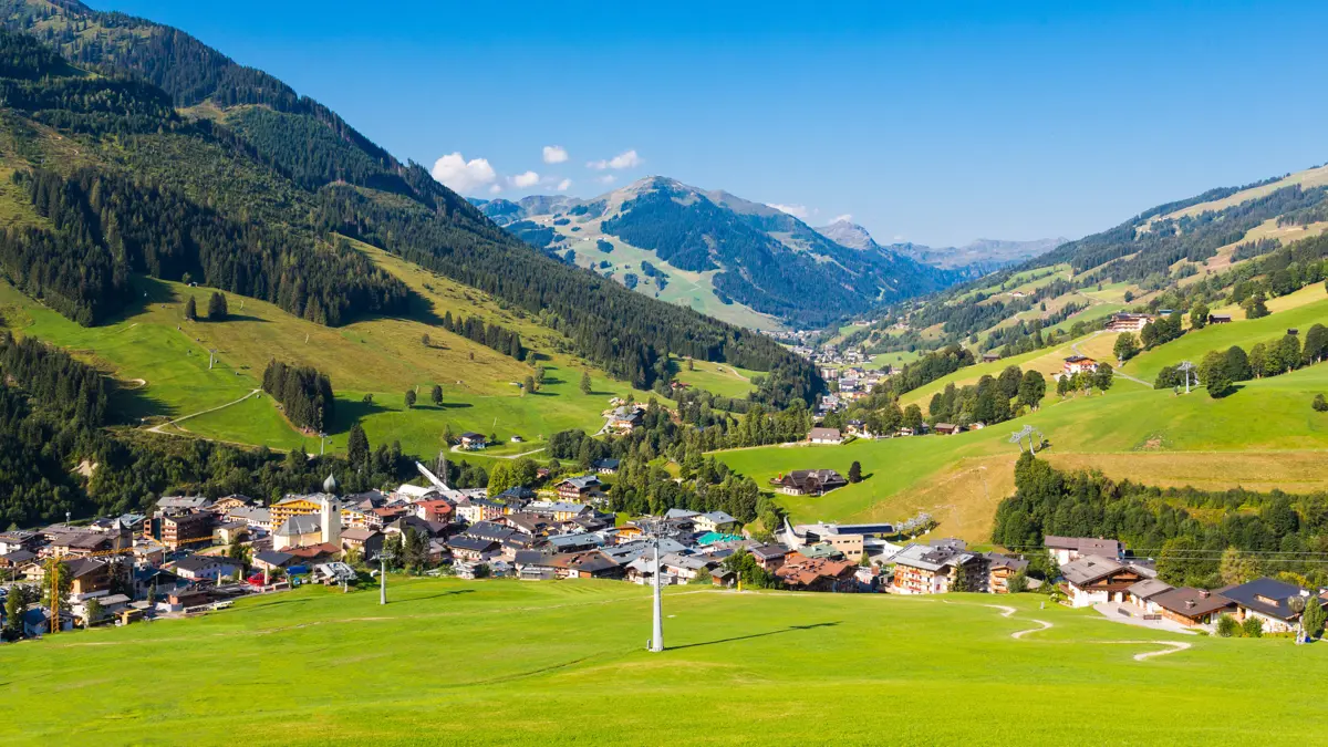 Saalbach Hinterglemm Summer Sunshne Copyright Martin Dworschak
