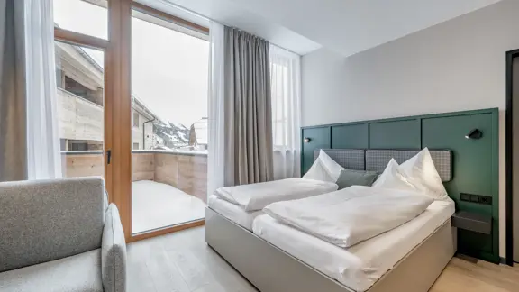 Triple room