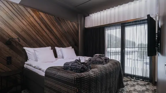 Deluxe Suites