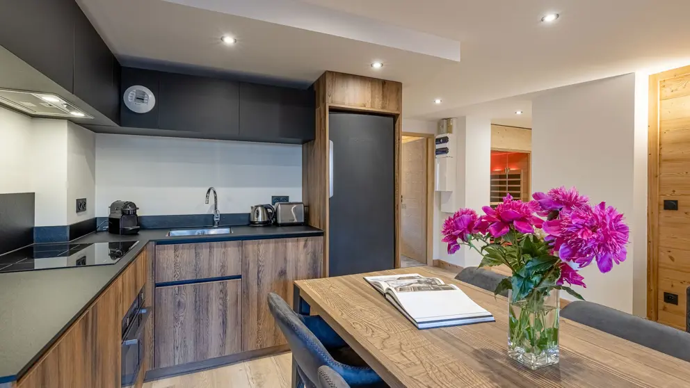 Residence W2050 La Plagne One Bedroom Apartment Kitchen