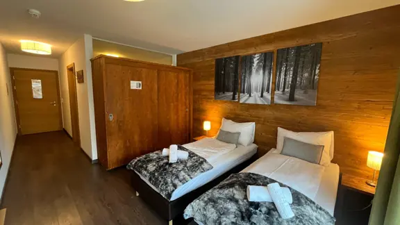 Room 4
