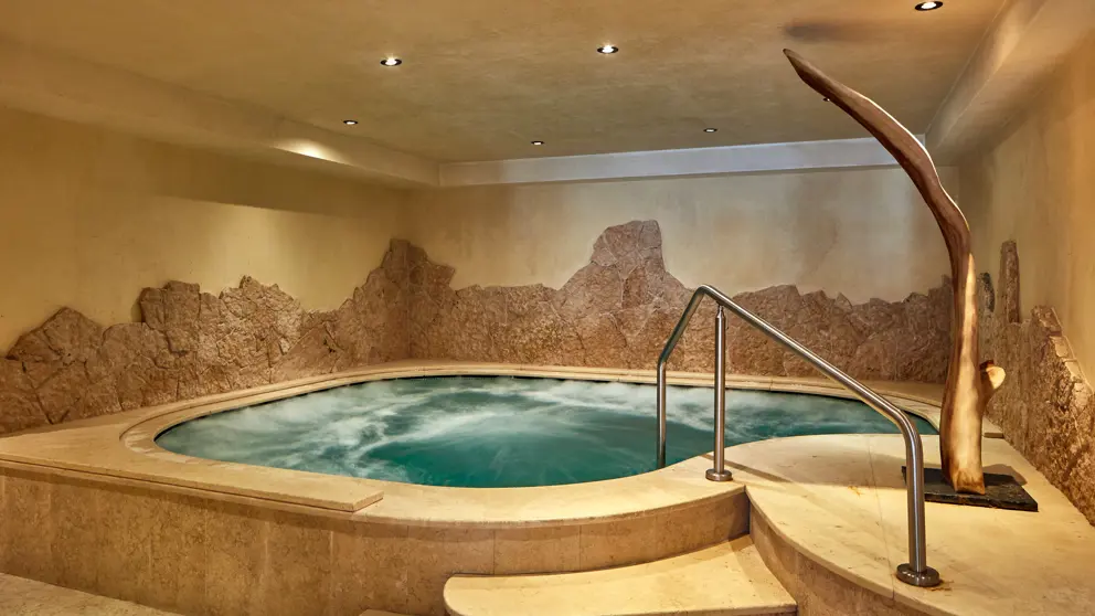 Sporthotel Panorama, Corvara, Dolomites, Whirlpool