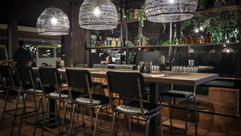 Revier Mountain Lodge Saas Fee Bar 3