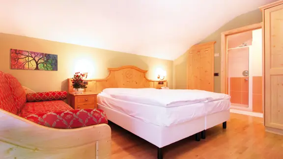 Classic Bedroom 