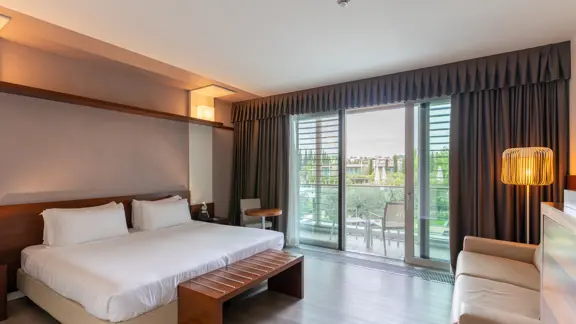Aqua Rooms