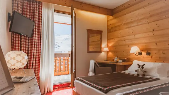 Panorama Bedroom