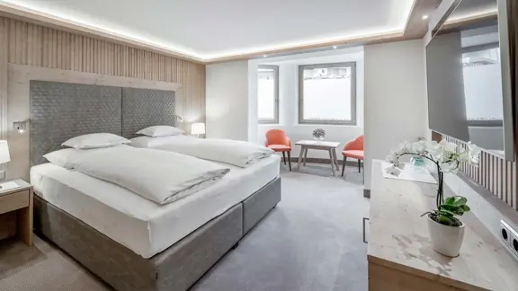 B5 room
