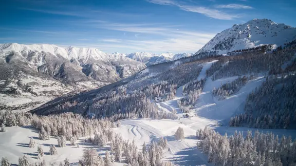 France Serre Mountain 1