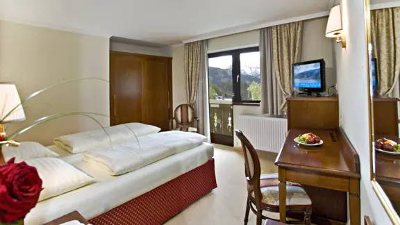 Mountain view room