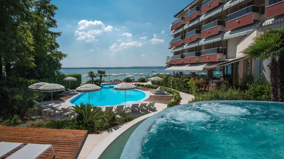 Hotel Continental, Sirmione, Lake Garda, Pool & Whirlpool