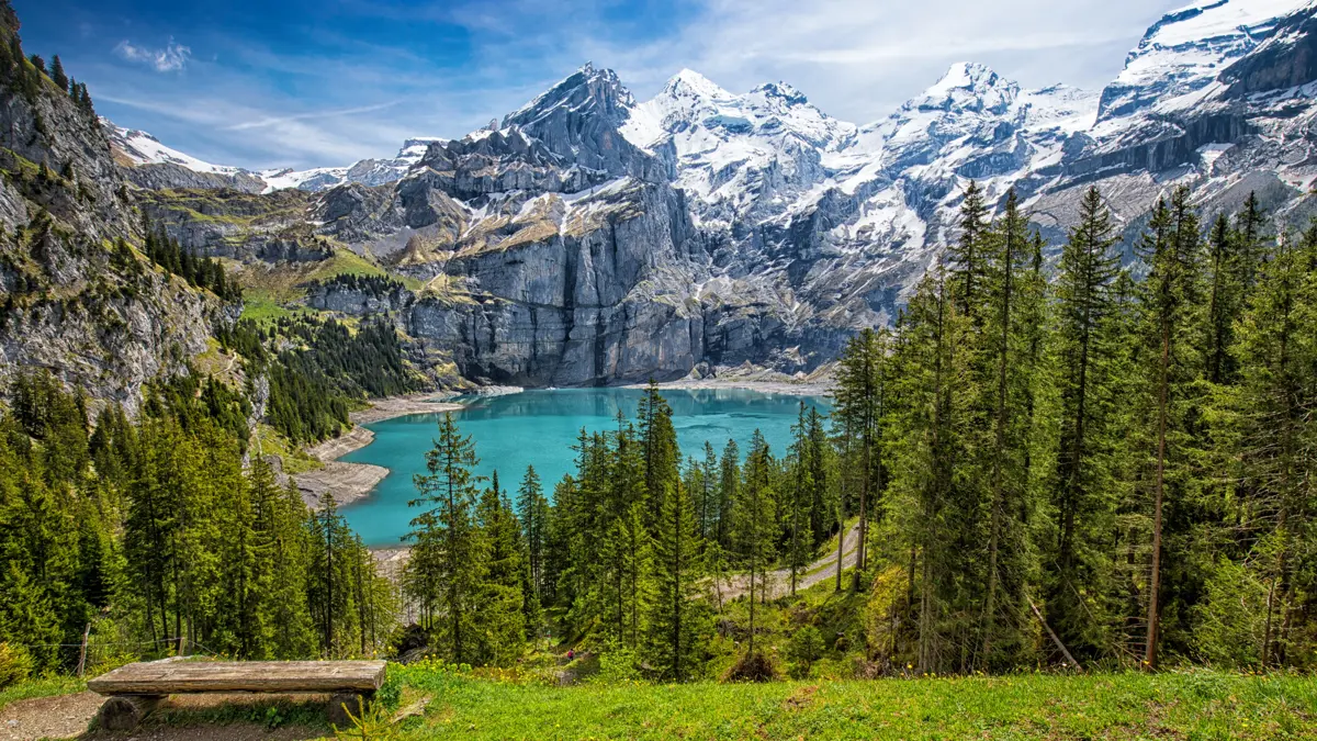 Lake Oeschinensee In Kandersteg