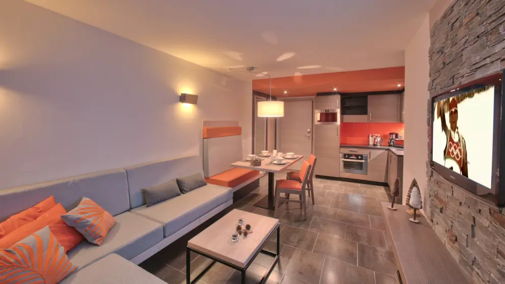 Residence Montana Plein Sud Val Thorens Two Bedroom Apartment Typical Interior 2