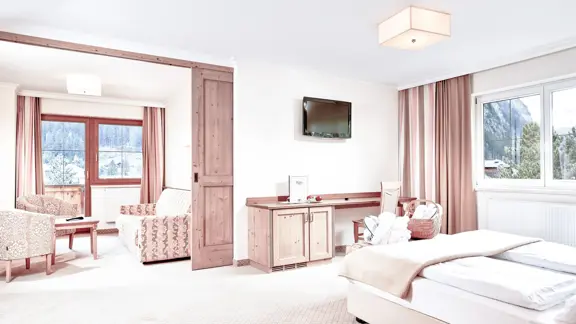 Alpine junior suite