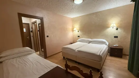 Superior Room 4