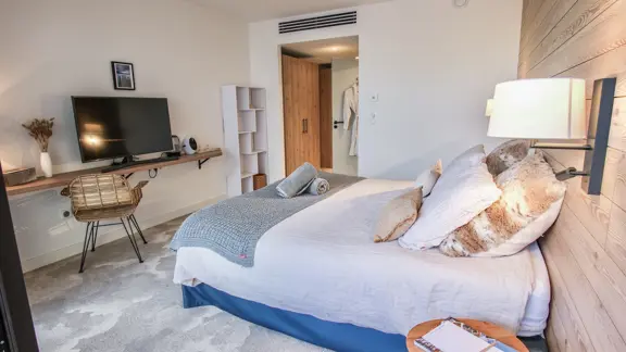 Garden View Room