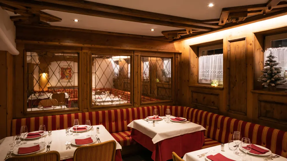 Inghams Italy Dolomites Canazei Hotel Medil Restaurant