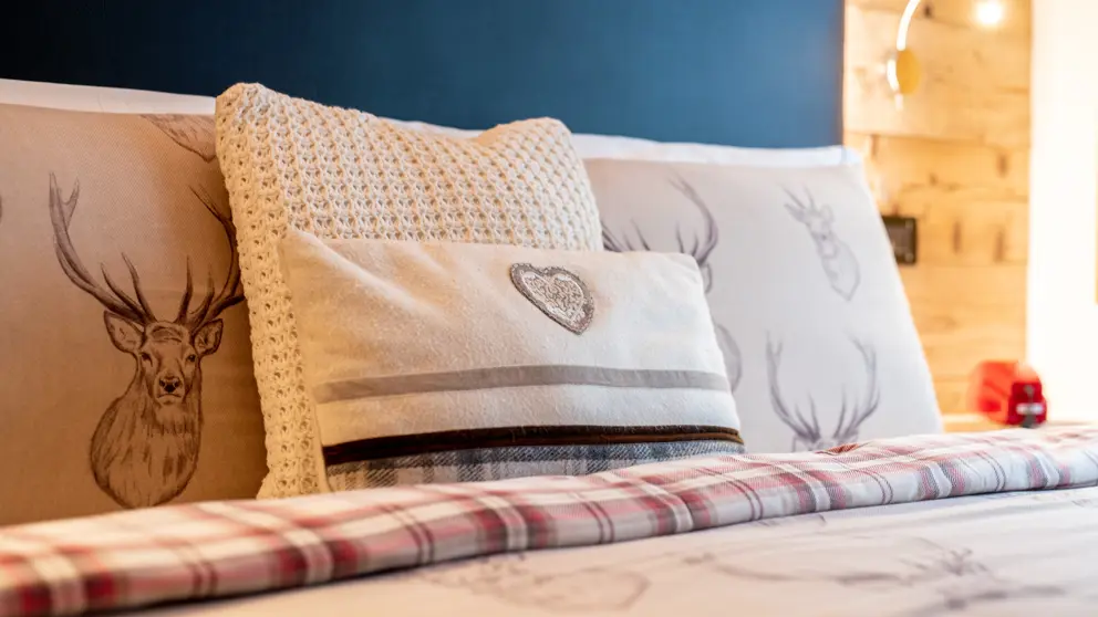 Inghams Italy Dolomites Alba Hotel Albolina Comfort Bedroom 2