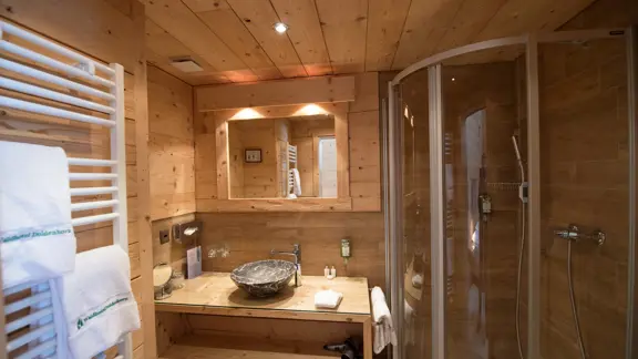 Standard bathroom