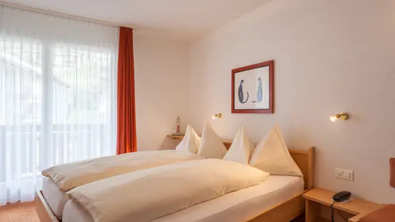 Double 'cosy' room
