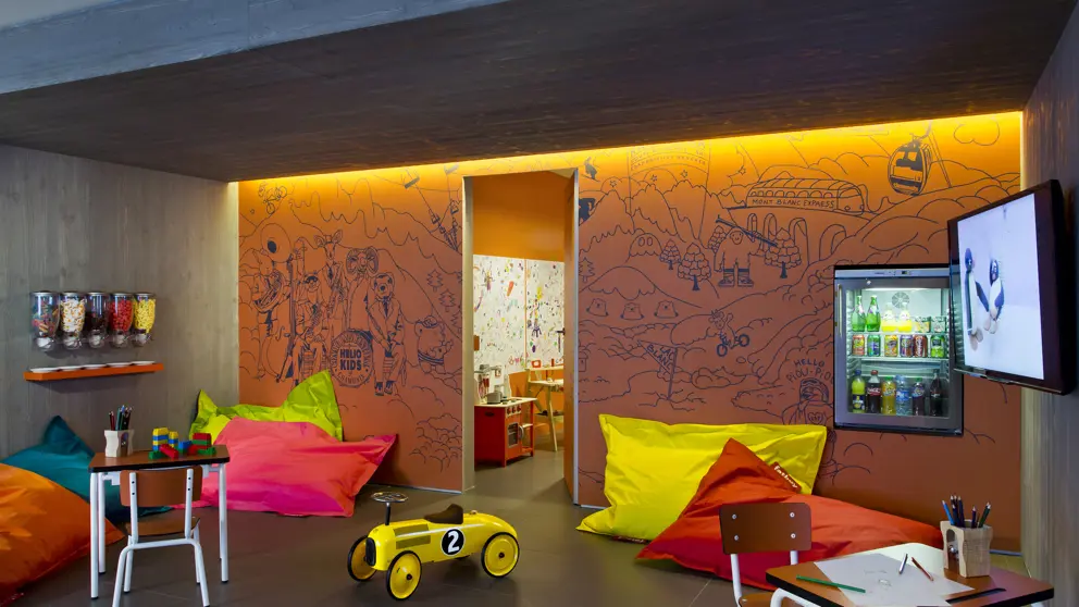 Hotel Heliopic Chamonix Plaroom